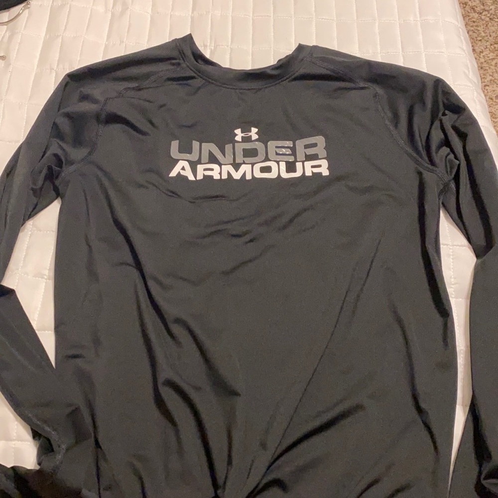 Under armour long sleeve fitted top